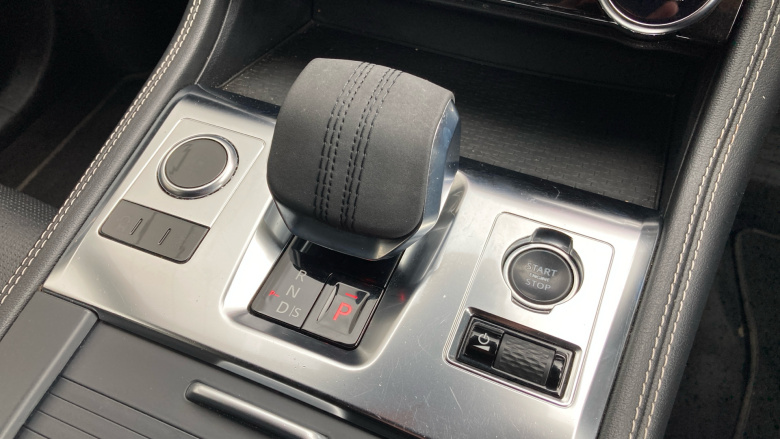 Jaguar F-Pace 2.0 D200 R-Dynamic S 5dr Auto AWD Diesel Estate